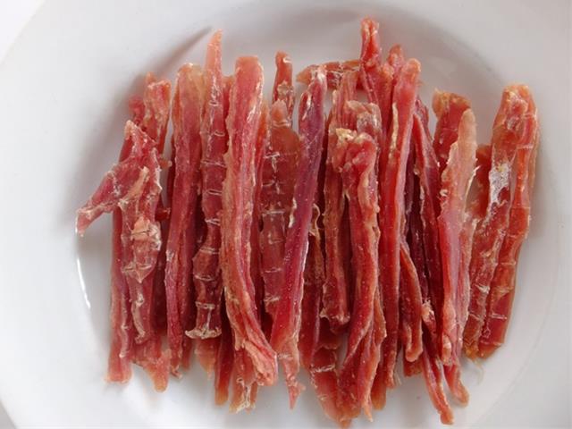 OBC012250-1455716365 Pamlsok Salač Prúžok kačací sušený 250 g – Obrázok 1